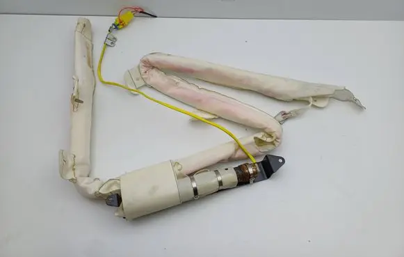 Cadillac CTS Roof airbag 