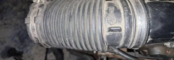 Citroen C4 I Picasso Air intake hose/pipe 9685154380