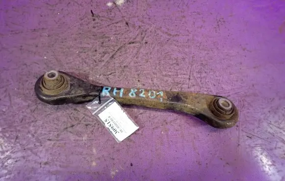 Volkswagen PASSAT CC Rear control arm