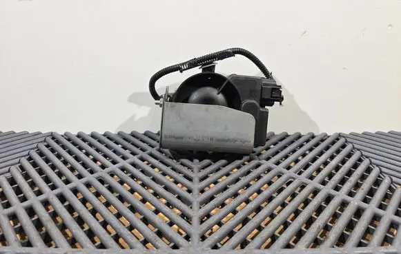Toyota Auris E180 Alarm system siren 8904002020 2370005890