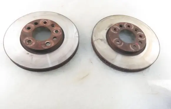 Opel Astra H Front brake disc 