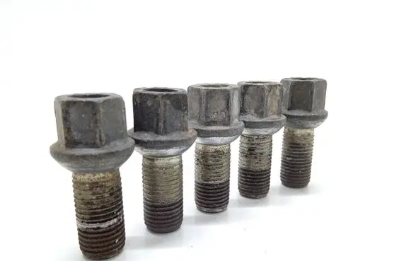Skoda Octavia Mk3 (5E) Nuts/bolts 