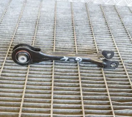 Rear upper control arm/wishbone