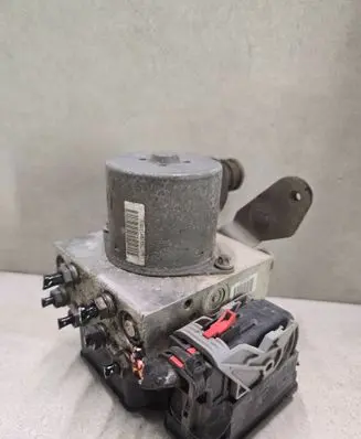 Volkswagen PASSAT B7 ABS Pump 3AA614109BM 17654088 54086619B