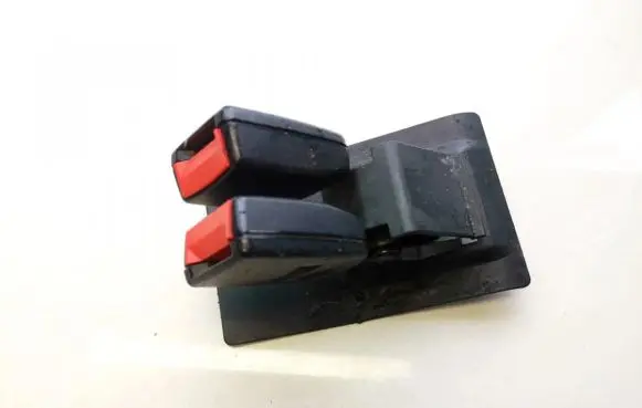 Mini One - Cooper R50 - 53 Rear seatbelt buckle 5321261a 7055957