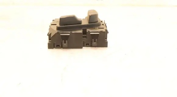Mercedes-Benz E W212 Seat control switch 