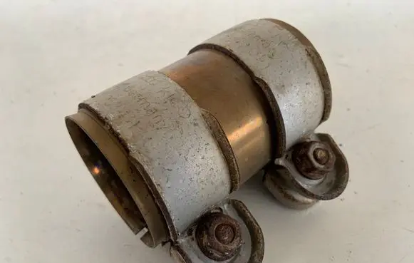 Audi A6 S6 C7 4G Muffler pipe connector clamp 1K0253141M