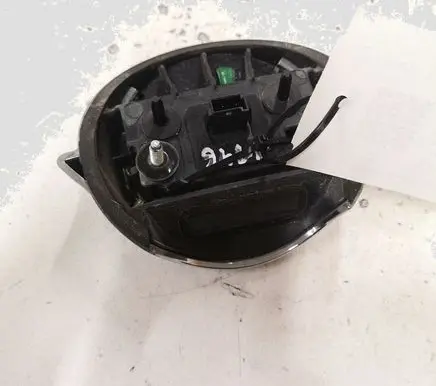 Opel Astra K Tailgate opening switch 390402930P 39040296H0