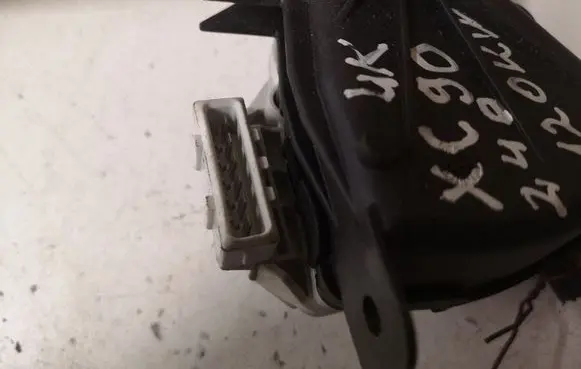 Volvo XC90 Accelerator throttle pedal 6PV00853718 30683521