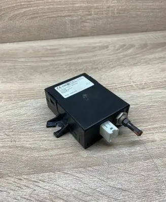 BMW 5 E39 Auxiliary heating control unit/module 8370970