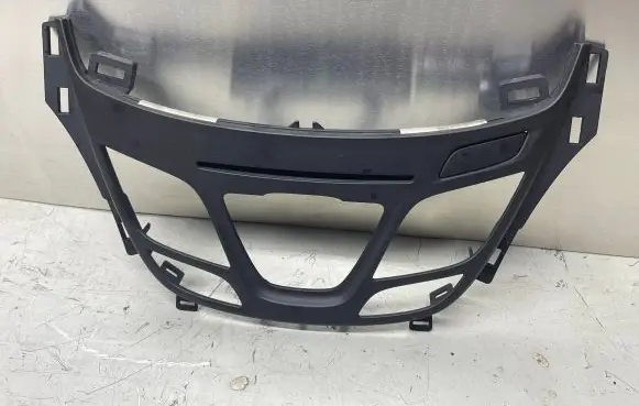 Opel Insignia A Dashboard center trim panel 22807772
