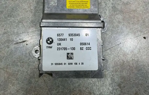 BMW i3 Airbag control unit/module 9353045 65779353045