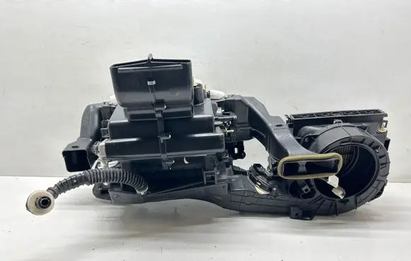 Dodge Durango III Interior heater climate box assembly P68245823AC FK398003 TPRER2825H6537