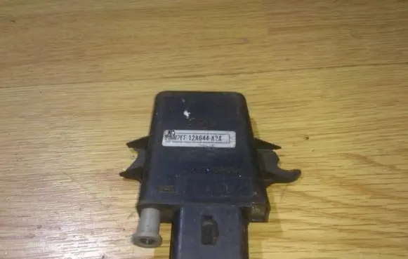 Ford Escort Air pressure sensor e7ef12a664a2a