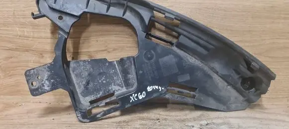 Headlight/headlamp mounting bracket