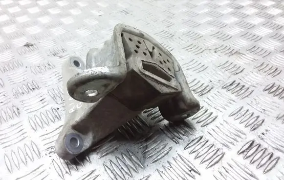 Volkswagen Transporter - Caravelle T5 Gearbox mount 7H0399151K 7H0399151J