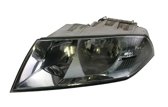 Skoda Octavia Mk2 (1Z) Headlight/headlamp