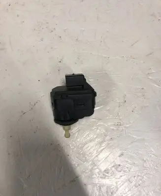 Audi A6 S6 C5 4B Headlight level adjustment motor 4B0941295