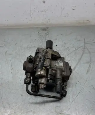 Nissan Pathfinder R51 Fuel injection high pressure pump 16700EC09A
