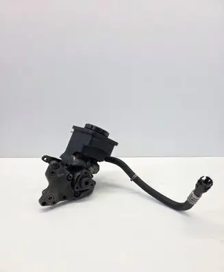 BMW 5 E60 E61 Power steering pump 2247556 3241