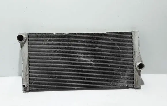 BMW 5 GT F07 Coolant radiator 8509176