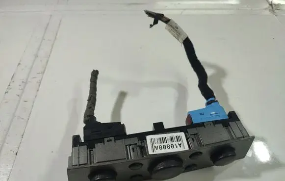 Opel Vectra C Climate control unit 13128712