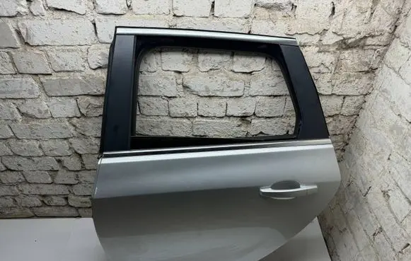 Opel Astra J Rear door 