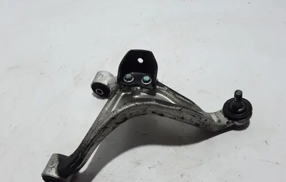 Renault Latitude (L70) Rear upper control arm/wishbone 551220001R