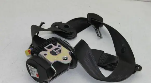 Skoda Superb B6 (3T) Front seatbelt 3T2 857 702