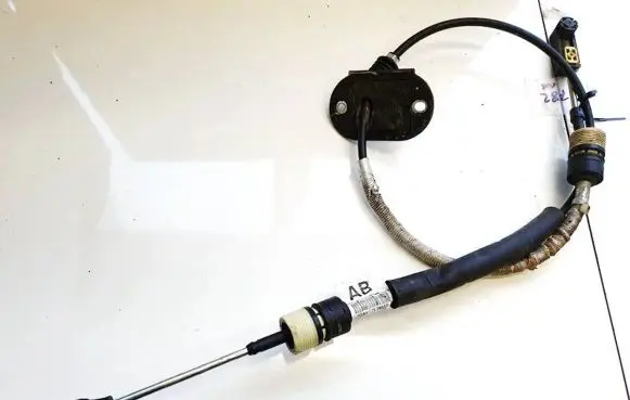Ford Mondeo MK IV Gear shift cable linkage 7g917e395ab