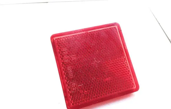 Rear tail light reflector