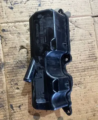 Infiniti FX Oil breather separator 8200852049 8200886278 S953