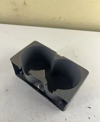 Toyota Hilux (AN10, AN20, AN30) Cup holder back 