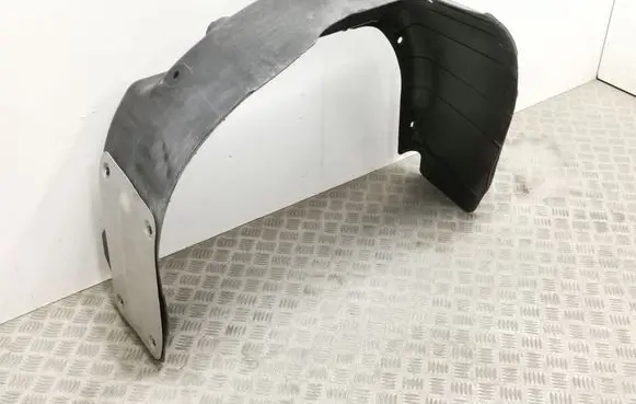 Jeep Grand Cherokee WL Spare wheel section trim 68477668AD