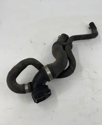 Audi Q7 4L Engine coolant pipe/hose 7L8122291B