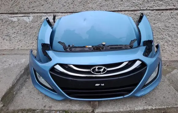 Hyundai i30 Front piece kit 