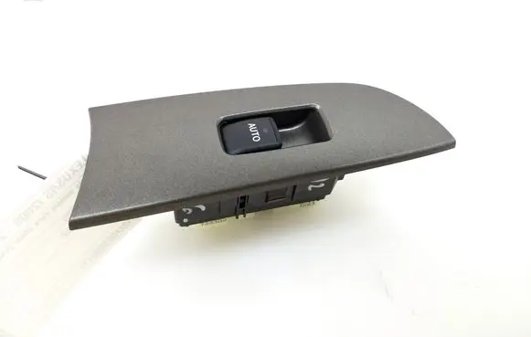 Lexus IS 220D-250-350 Electric window control switch 8403053020