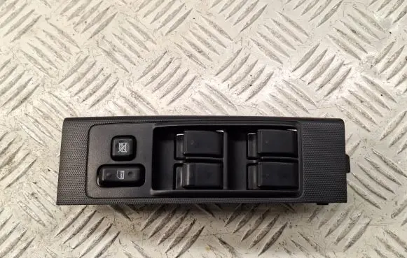 Toyota Corolla Verso AR10 Electric window control switch 848200F030 742320F010