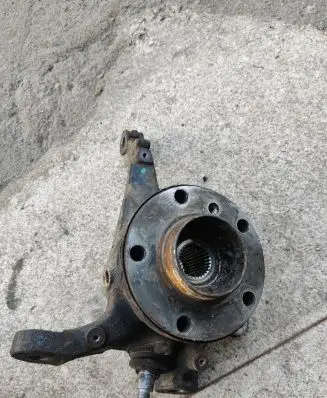 BMW X5 E53 Front wheel hub spindle knuckle 6761575 6761575C
