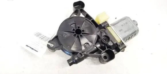 Volkswagen Golf VII Front door window regulator motor 5Q0959801 5Q0959801B