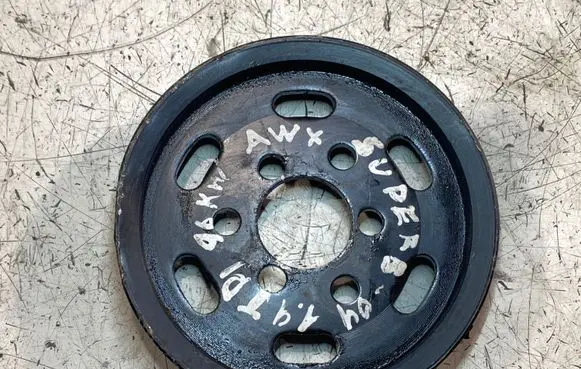 Skoda Superb B5 (3U) Power steering pump pulley 038145255D