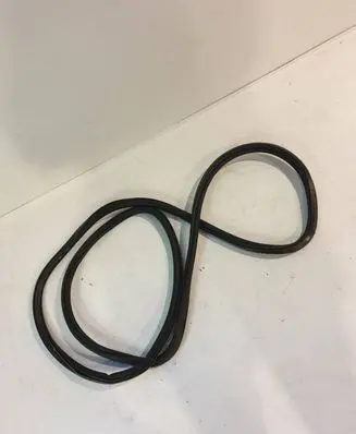 Audi Q7 4L Loading door rubber seal (on body) 4L0827705D