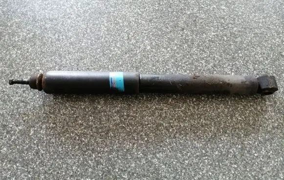Hyundai Terracan Rear shock absorber/damper