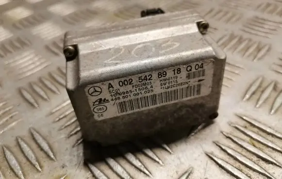 Mercedes-Benz C W203 Yaw turn rate sensor 0025428918