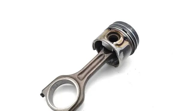 Citroen Xsara Picasso Piston with connecting rod 9HR DV6C