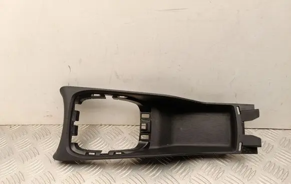 Peugeot 2008 I Other center console (tunnel) element 9678564877 1234663X M47805