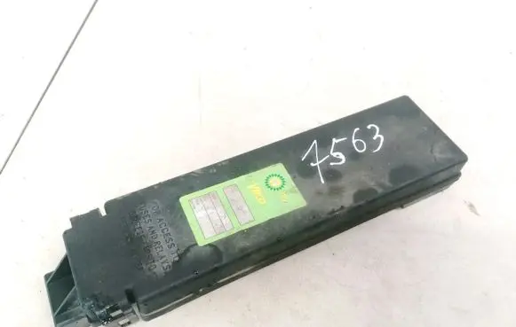 Jeep Grand Cherokee (WJ) Fuse box cover