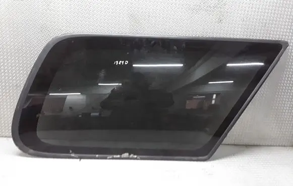 Toyota Hilux (N80, N90, N100, N110) Rear side window