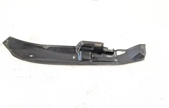 Volvo XC90 Fender end trim 32219520