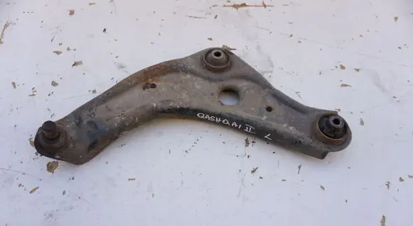 Front lower control arm/wishbone